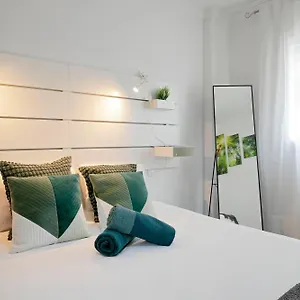 https://blue-waves.tenerifehoteles.net